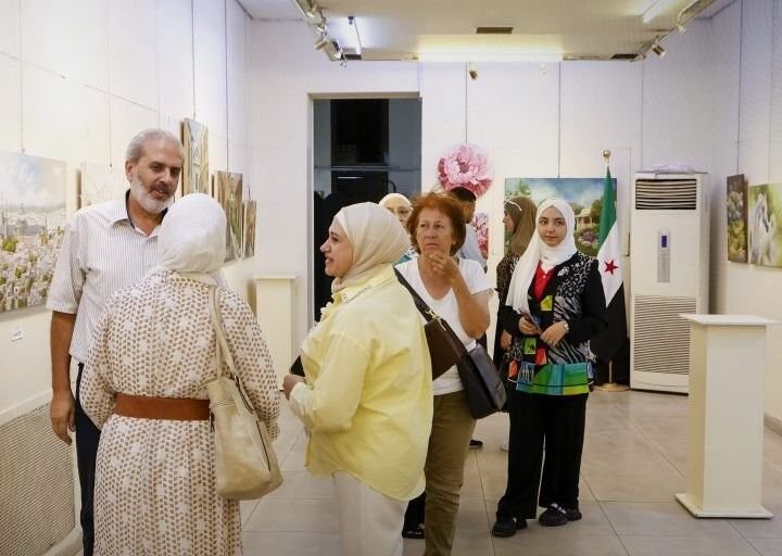 תערוכת "חזונות" בדמשק: מציגים את חיוניות האמנות הפלסטית הסורית