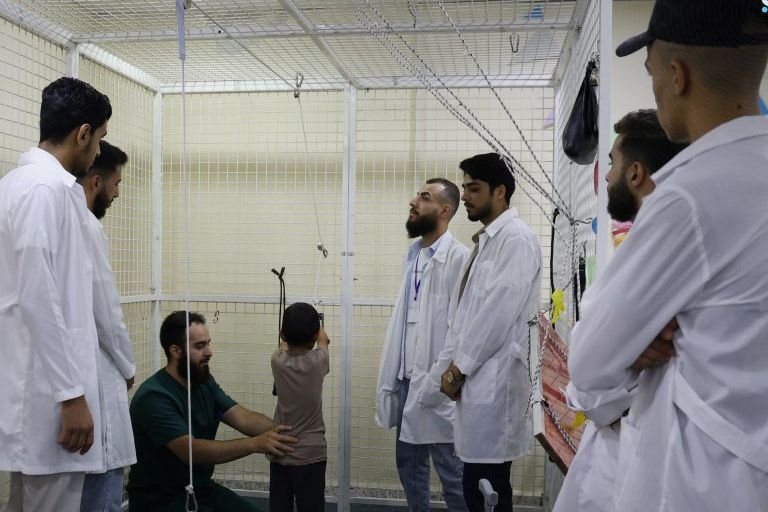 חומס: מחנה הכשרה מעשי לסטודנטים לפיזיותרפיה