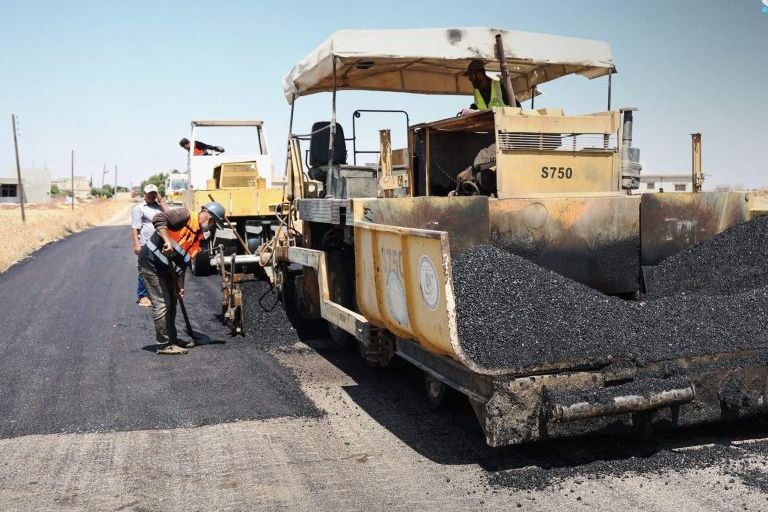 עבודות תשתית לשיקום כביש אל-חראכ–נאחתה שבמחוז דרעא