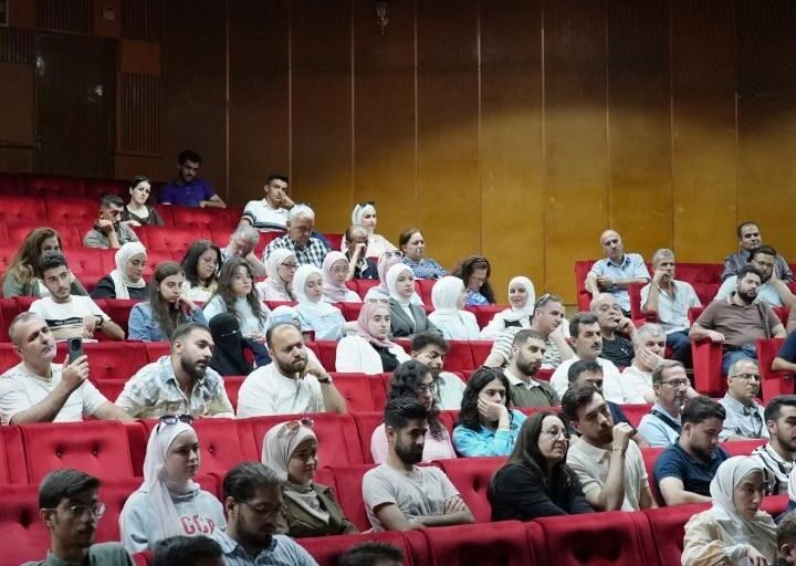 יום עיון מקצועי ברפואת שיניים באוניברסיטת חומס