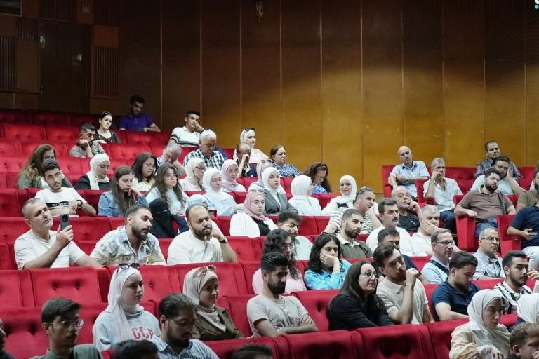 יום עיון מקצועי ברפואת שיניים באוניברסיטת חומס