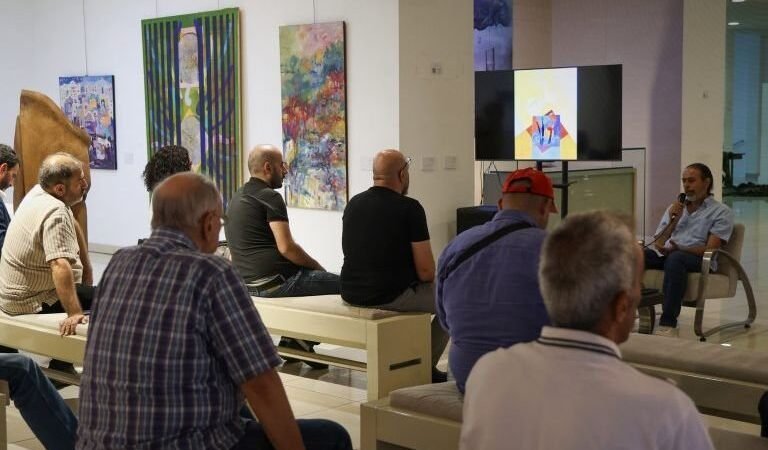 חורופיה: דיאלוג אמנותי בדמשק הבוחן זהות ועיצוב עכשווי