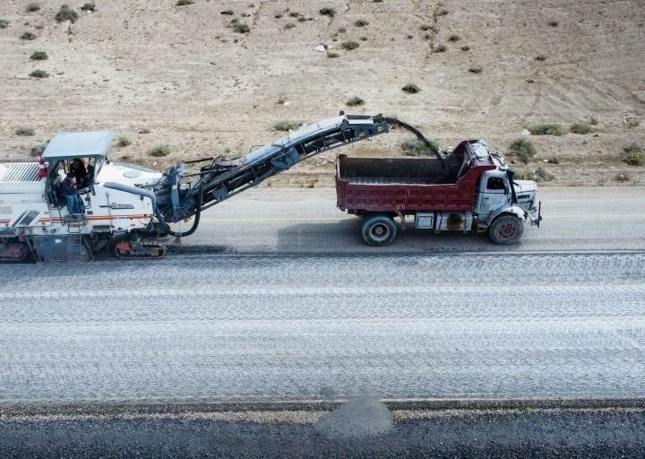 החלו עבודות שיקום כביש דיר א-זור – אל-מיאדין לשיפור בטיחות התנועה